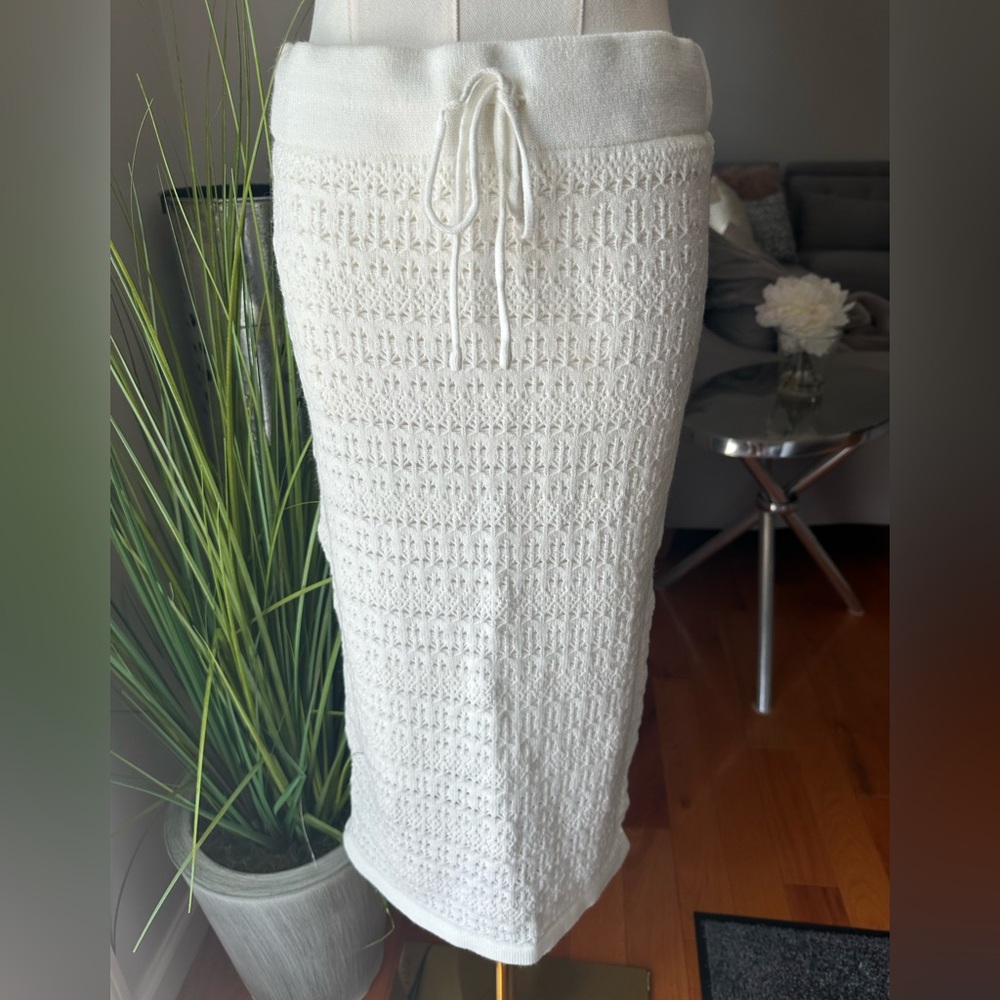 NWT Emma & Posh White Knit Pencil Skirt Size S